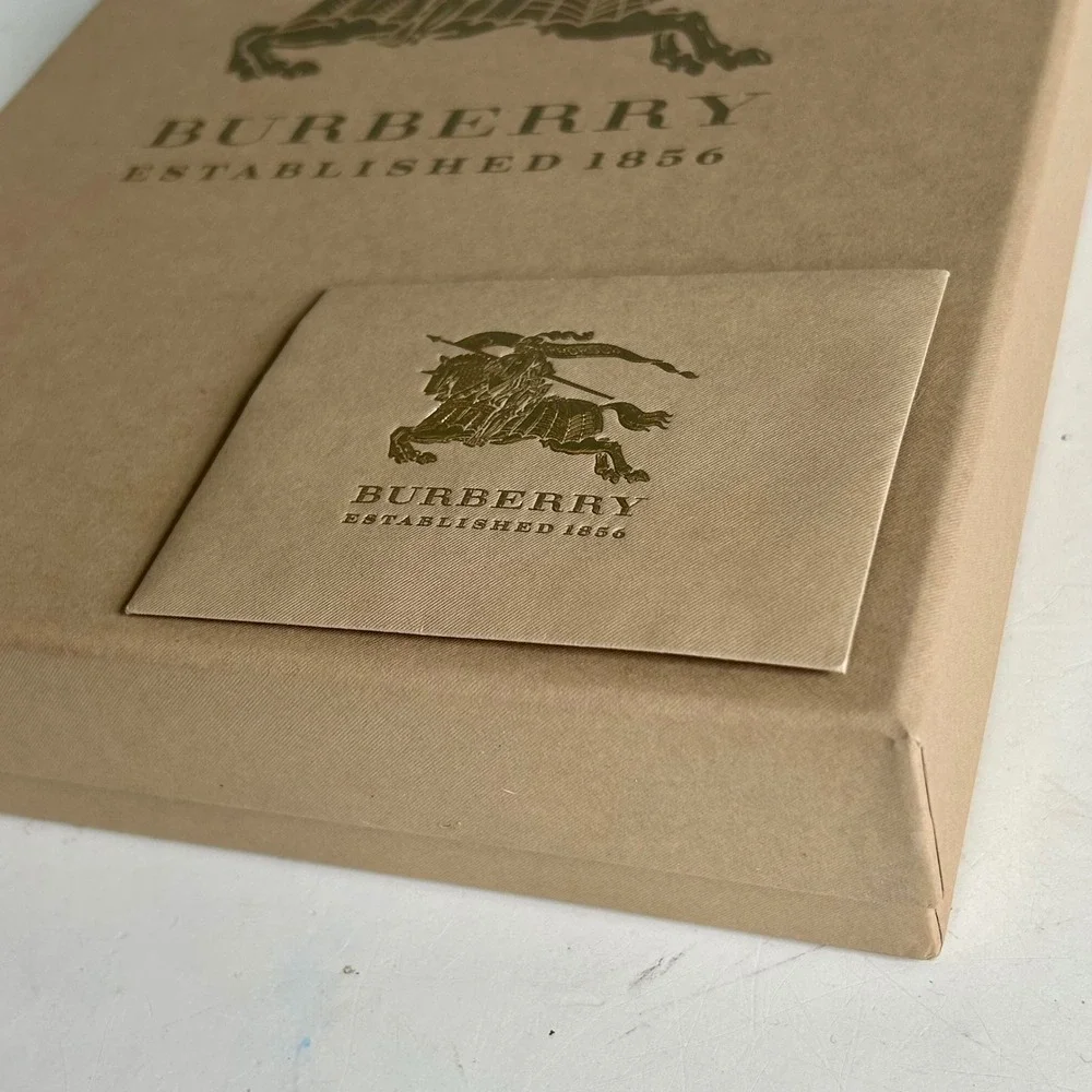 Burberry Tan Sturdy Thick Gift Box Envelope Set Gold Embossed Equestrian Knight